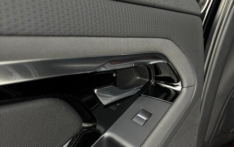 Land Rover Range Rover Evoque II, 2019 год, 3 165 000 рублей, 21 фотография