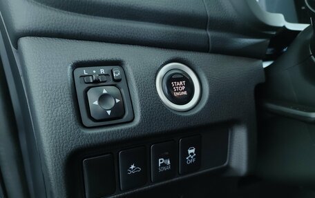 Mitsubishi Pajero Sport III рестайлинг, 2020 год, 3 955 000 рублей, 10 фотография