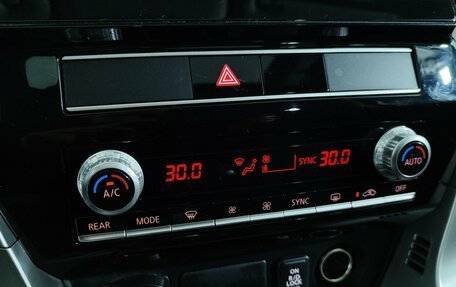 Mitsubishi Pajero Sport III рестайлинг, 2020 год, 3 955 000 рублей, 18 фотография