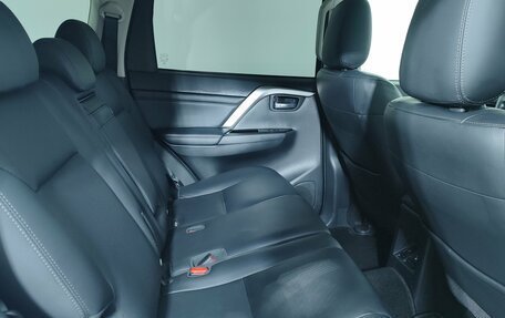 Mitsubishi Pajero Sport III рестайлинг, 2020 год, 3 955 000 рублей, 23 фотография