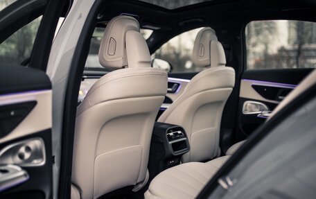 Mercedes-Benz E-Класс, 2025 год, 10 300 000 рублей, 26 фотография
