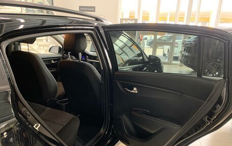 KIA Rio IV, 2019 год, 1 598 000 рублей, 28 фотография