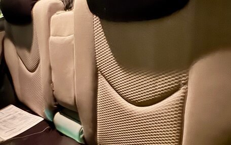 Toyota RAV4, 2006 год, 800 000 рублей, 17 фотография