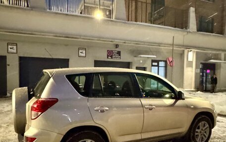 Toyota RAV4, 2006 год, 800 000 рублей, 26 фотография