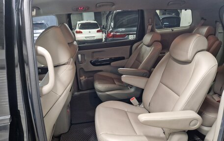 KIA Carnival III, 2019 год, 2 950 000 рублей, 10 фотография