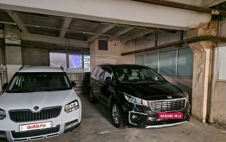 KIA Carnival III, 2019 год, 2 950 000 рублей, 15 фотография