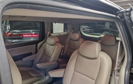 KIA Carnival III, 2019 год, 2 950 000 рублей, 11 фотография