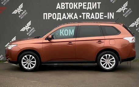 Mitsubishi Outlander III рестайлинг 3, 2012 год, 1 575 000 рублей, 4 фотография