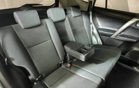 Toyota RAV4, 2018 год, 2 717 000 рублей, 17 фотография