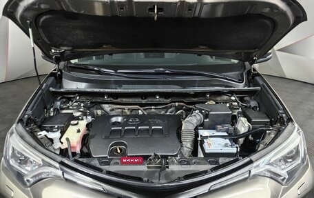 Toyota RAV4, 2018 год, 2 717 000 рублей, 11 фотография