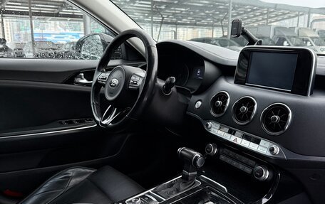 KIA Stinger I, 2018 год, 2 100 000 рублей, 8 фотография