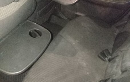 Nissan Note II рестайлинг, 2006 год, 600 000 рублей, 11 фотография