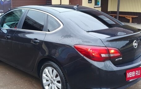 Opel Astra J, 2014 год, 950 000 рублей, 5 фотография