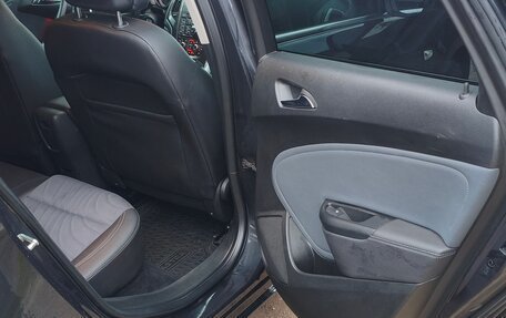 Opel Astra J, 2014 год, 950 000 рублей, 13 фотография