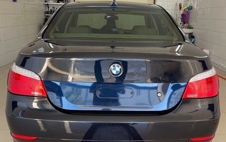 BMW 5 серия, 2004 год, 930 000 рублей, 7 фотография