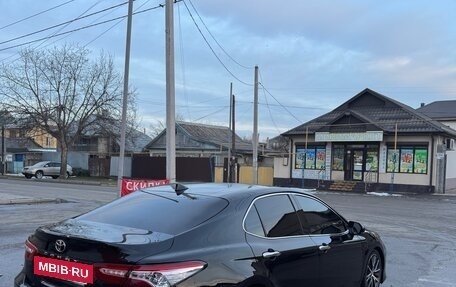 Toyota Camry, 2021 год, 3 070 000 рублей, 3 фотография