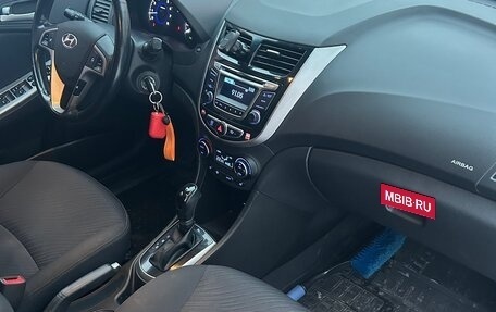 Hyundai Solaris II рестайлинг, 2014 год, 1 070 000 рублей, 12 фотография