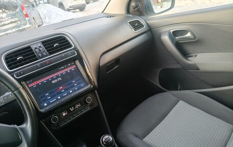 Volkswagen Polo VI (EU Market), 2014 год, 630 000 рублей, 5 фотография