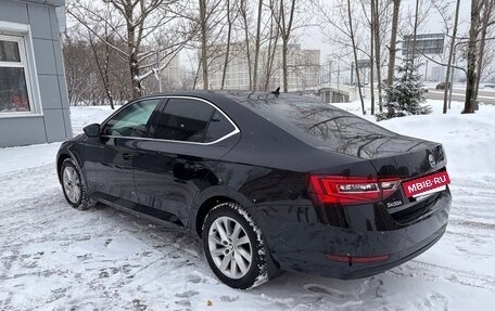 Skoda Superb III рестайлинг, 2018 год, 2 500 000 рублей, 4 фотография