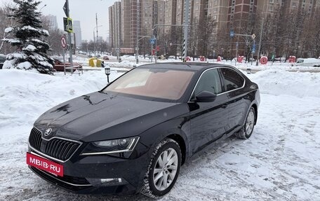 Skoda Superb III рестайлинг, 2018 год, 2 500 000 рублей, 3 фотография