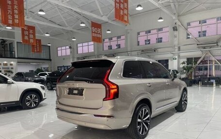 Volvo XC90 II рестайлинг, 2025 год, 7 500 000 рублей, 5 фотография