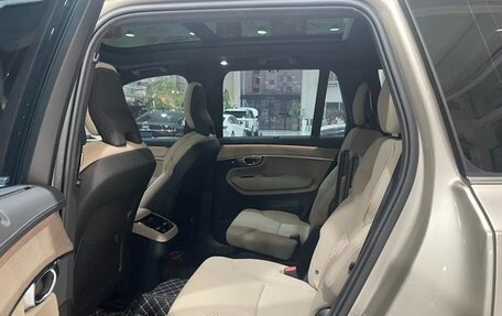 Volvo XC90 II рестайлинг, 2025 год, 7 500 000 рублей, 9 фотография