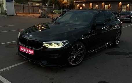 BMW 5 серия, 2019 год, 4 990 000 рублей, 1 фотография