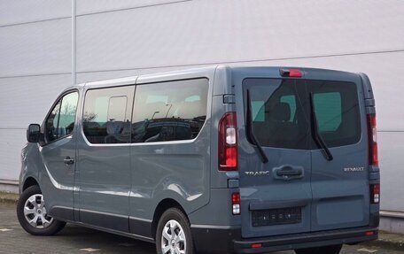 Renault Trafic, 2022 год, 3 900 000 рублей, 2 фотография