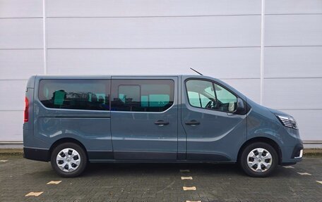 Renault Trafic, 2022 год, 3 900 000 рублей, 3 фотография