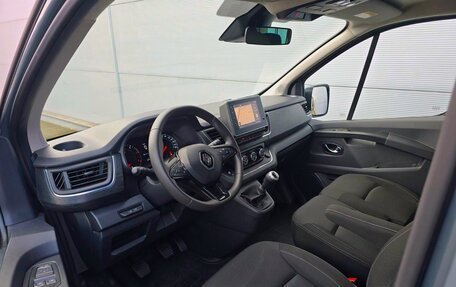 Renault Trafic, 2022 год, 3 900 000 рублей, 8 фотография