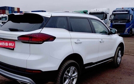 Geely Atlas, 2024 год, 1 885 000 рублей, 3 фотография