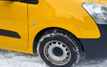 Peugeot Partner II рестайлинг 2, 2021 год, 2 750 000 рублей, 6 фотография