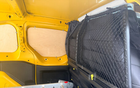 Peugeot Partner II рестайлинг 2, 2021 год, 2 750 000 рублей, 23 фотография