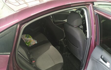 Hyundai Solaris II рестайлинг, 2013 год, 1 000 000 рублей, 9 фотография