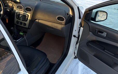 Ford Focus II рестайлинг, 2008 год, 450 000 рублей, 5 фотография