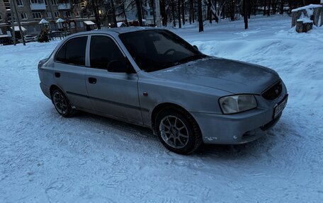 Hyundai Accent II, 2005 год, 350 000 рублей, 2 фотография