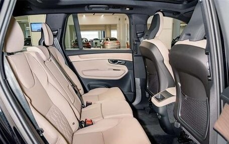 Volvo XC90 II рестайлинг, 2025 год, 7 200 000 рублей, 8 фотография