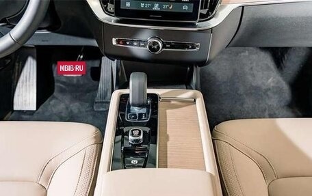 Volvo XC90 II рестайлинг, 2025 год, 7 200 000 рублей, 11 фотография