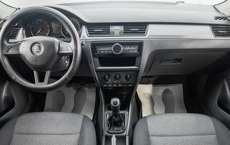 Skoda Rapid I, 2016 год, 1 199 000 рублей, 10 фотография