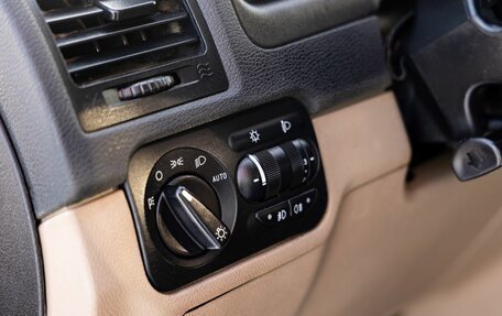 ЛуАЗ Patriot, 2013 год, 550 000 рублей, 20 фотография