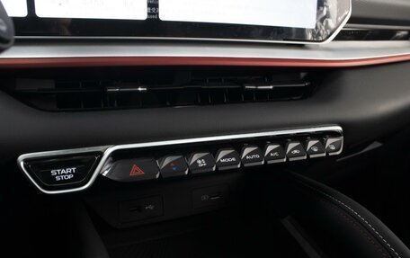 Geely Coolray I, 2024 год, 2 760 000 рублей, 16 фотография