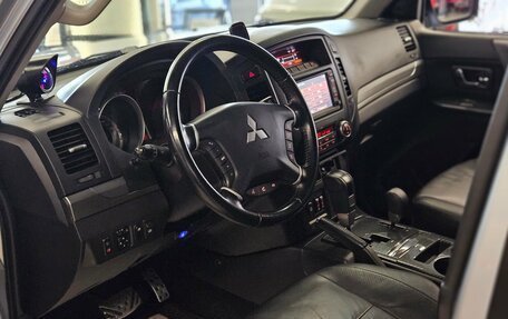 Mitsubishi Pajero IV, 2011 год, 2 380 000 рублей, 6 фотография