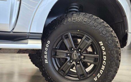 Mitsubishi Pajero IV, 2011 год, 2 380 000 рублей, 5 фотография