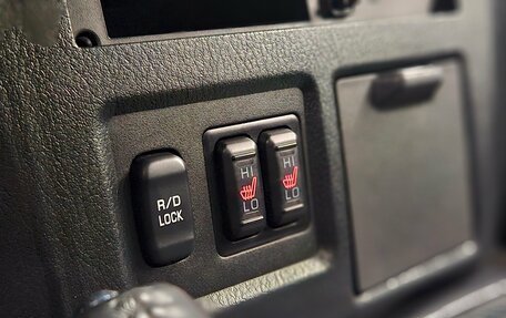 Mitsubishi Pajero IV, 2011 год, 2 380 000 рублей, 11 фотография