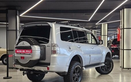 Mitsubishi Pajero IV, 2011 год, 2 380 000 рублей, 4 фотография