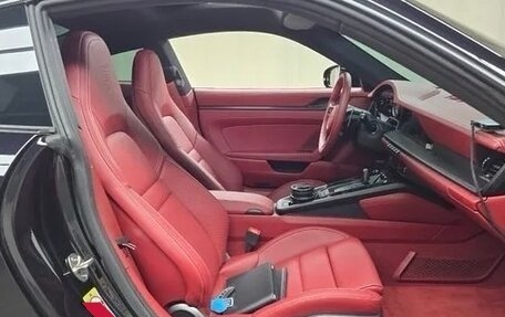 Porsche 911, 2024 год, 18 980 000 рублей, 10 фотография