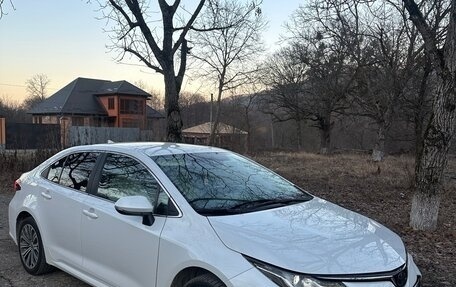 Toyota Corolla, 2021 год, 2 580 000 рублей, 3 фотография