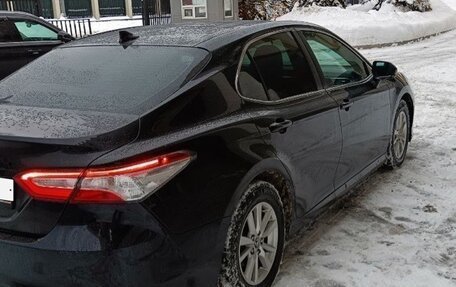 Toyota Camry, 2018 год, 2 100 000 рублей, 6 фотография