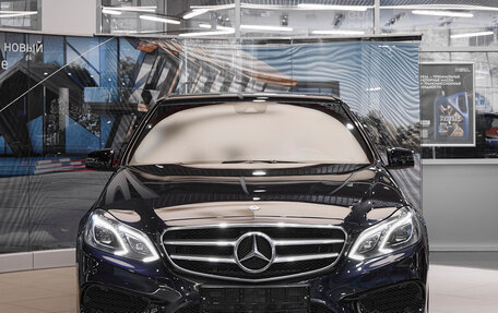 Mercedes-Benz E-Класс, 2013 год, 2 065 000 рублей, 2 фотография