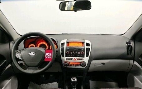 KIA cee'd I рестайлинг, 2009 год, 550 000 рублей, 10 фотография